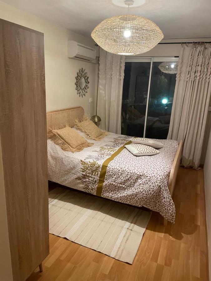 Appartamento New Cosy Flat Saint Tropez Esterno foto